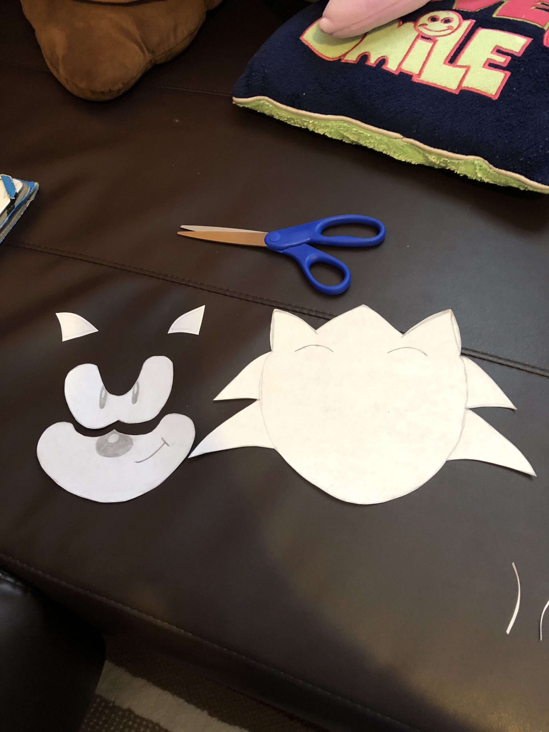 Sonic The Hedgehog Template For Goodie Bags Or Kids Face Mask Cake Templates Sonic The Hedgehog Cake Sonic Birthday